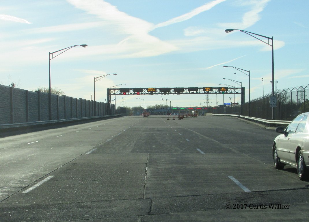 New York > Interstate 190 > LewistonQueenston Bridge to Route 182